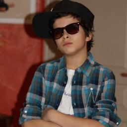 arfigregoire's profile picture. i m the king of my world