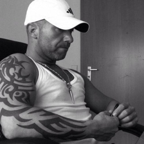 Macuser75's profile picture. 