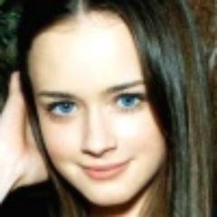 ChrystalCloverf's profile picture. I love twitter.