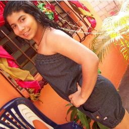 Hola soy carmen si me sigues te sigo.