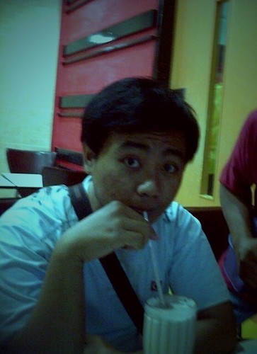 Owner pelet keraton foundation...