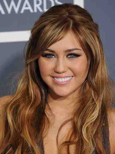 i love Miley Cyrus SO much i cant Discribe it! :)