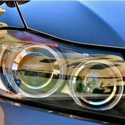 I run http://t.co/xzHw1iXF, the ultimate source for the automotive influencer. Contact azautoblog@gmail.com for inquires
