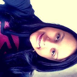 Com voce desαbαfo e morro de rir , como é bom te ter αqui fiél ♪’ @__rick3 ♥