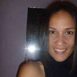 sOY UNA PERSONA SENCILLA HONESTA Y SINCERA NO ME GUSTA LA HIPOCRESIA