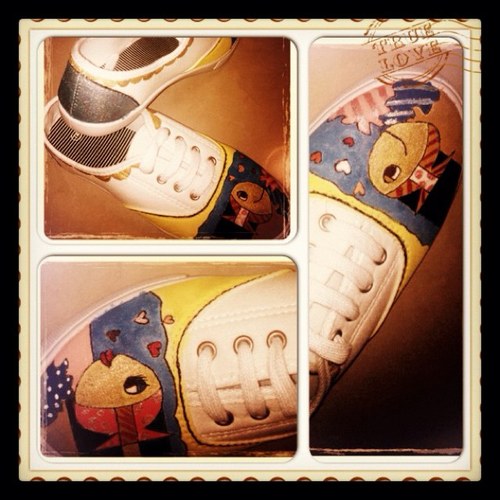Visit http://t.co/9XeMDs3u for my latest hand painted designs. I hope you enjoy my designs as much as I do.