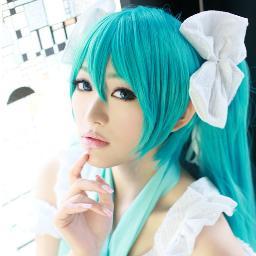 I'm now princess of the seas. Don't mess with me or you will drown. Also don't mess with @CastformLop. He's mine. #LeagueOfPokemon  {RP18 +} #FutureMom