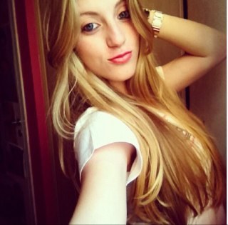 mariinabs01's profile picture. 