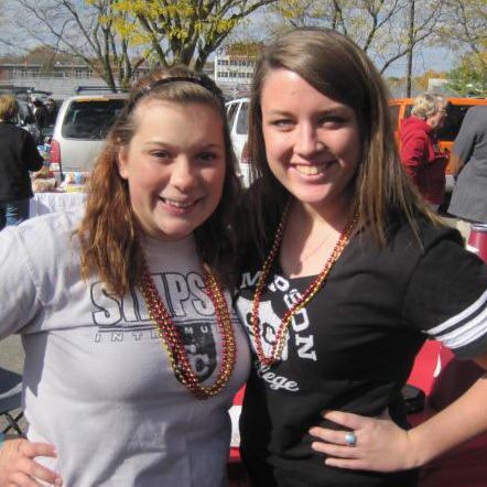 AnnaGaughan1's profile picture. I go to Simpson College and play rugby. So tweet me if you want to know more!