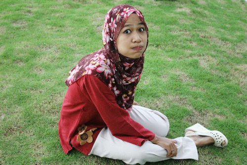 Wardah2324's profile picture. Salam.. Senyum.. Sapa..

Mahasiswa tingkat akhir yang punya impian bisa lulus buat bahagiain keluarga besarnya.. amin ya Rabb..