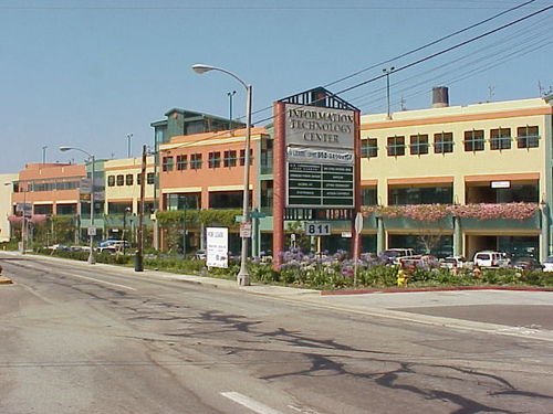 RedondoTech's profile picture. Redondo TechCenter offers established companies the fiber and power they demand while at the same time providing access to technology for many small businesses.