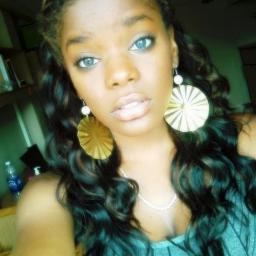 Im a beautiful lady that carries a smile and a coach bag. And will never be defined.. I'm living my life to the fullest
