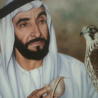 انسانة أحب الخير للجميع أحب واعشق بلدي الإمارات واوجه قلمي سلاحا في وجه العدووروحي فدا لوطني حاصلة على الدكتوراه في التربية خبير ادارة مدرسية مهتمه بالرياضة