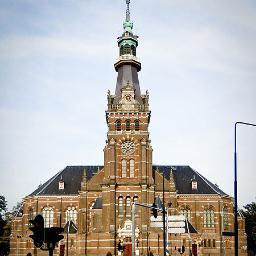 Een open kerk met ruimte van denken. Een plek om je thuis te voelen.