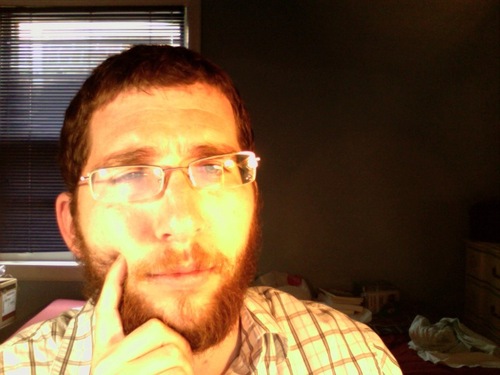 ymbhyi's profile picture. 