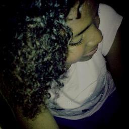 Os Dreds Que Mostram como Realmente me sinto bem sendo Diferente das Outras pessoas !!!(SOJA)
Tumblr:http://t.co/VwFZdGd6