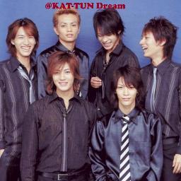 Love are KAT-TUN,Jin Akanishi & Tanaka Koki.
OTP is AKAKAME.
Author of RYODA.
