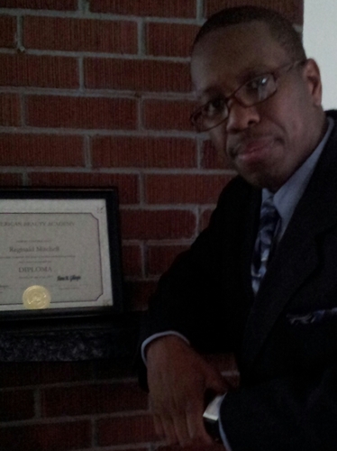 rahmit42's profile picture. Entrepreneur seeking investor for a wonderful business opportunity.