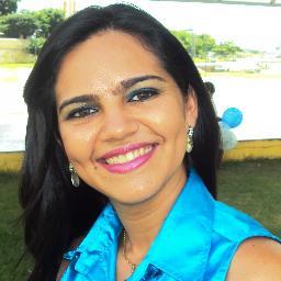 Falar de si mesmo é complicado, mas enfim sou apaixonada pela Vida, pois ela é coisa + bonita q há....