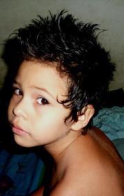 Niño humilde de 9 años hermano de @Andresariias1 &  @Daviidariias Me Gusta Montar Tabla & Escuchar Musica Rock y Heavy Metal