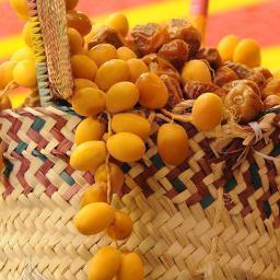 ‏‏شاب سعودي طموح يعمل في بيع التمور والمعمول بأنواعه في مدينة الرياض فقط مع توصيل الطلبيات لأي حي في الرياض