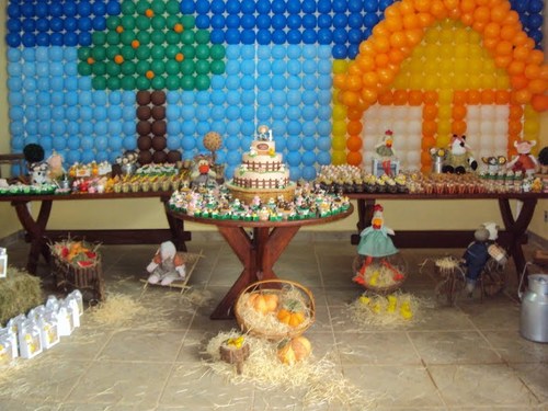 Decoração clean e personalizada para todas as ocasiões: festas infantis,chá de bebê, chá de cozinha e niver de todas as idades.Visitem nosso blog e face.