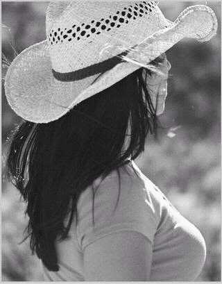 razorbackgrrl's profile picture. I love my Arkansas Razorbacks.  I am a NASCAR girl and I am wicked with a bow. I love to fish and hunt.