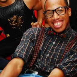 Just a dude trying to live his life to the fullest while making the world a better place. (Him/He) 🌹