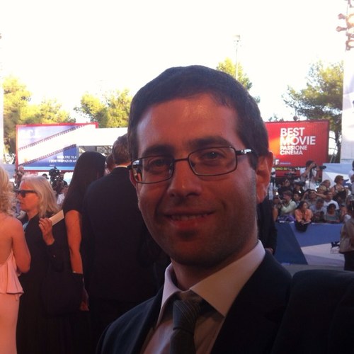 aliboombayoo's profile picture. 