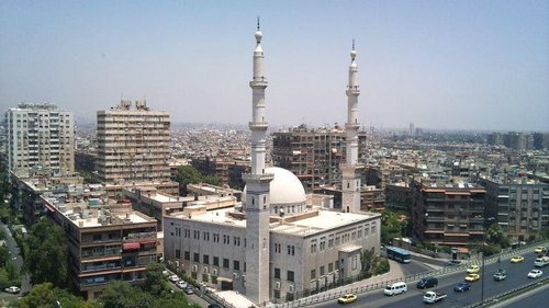 ‏دكتورة في الفقه المقارن ...هدفي بعيد وثقتي بربي هو دافعي في الحياة .