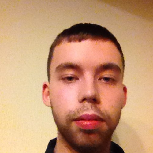 AwesomeRoberts's profile picture. Big MUFC Supporter BUT A BIGGER Lewis Hamilton fan!   full time scouser hater. now 21