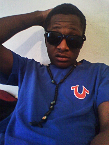 I♥☞|¤Money¤| ©Pussy©| •Respect•|Follow My Boss @___PrettyMF And My Rollie @Btc_Chill #WarrenUp #TeamRIPFlav #TeamRIPCell #TeamFreeTwan #TeamFreeDuke