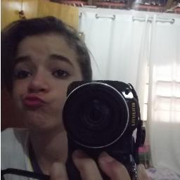 Ritih_Santos's profile picture. :)  #OneDirection AMO d Maiis!