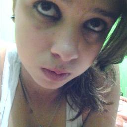 sempre me senti diferente dos outros ,ñ mais bonita ,ñ mais inteligente,ñ mais especial ,ñ mais maluca,ñ mais esperta apenas diferente.no formato de sentir.