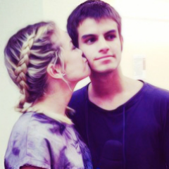 FC dedicado a @Alice_Correa e @DanielCBlanco Curtiu?Curtiu?Curtiu?Vai ver se eu to online!!!