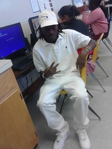 21st bound if u dnt like it fuck ya #Free Da Camp, 21ent ova everythang -_- I tweet sum real shit #100. Follow my fav cuz @JadeCampbell11 I love ha