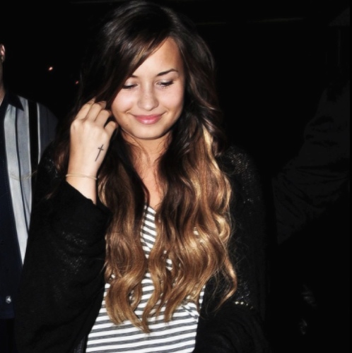 maydaydemetria's profile picture. idk man, I just like food.