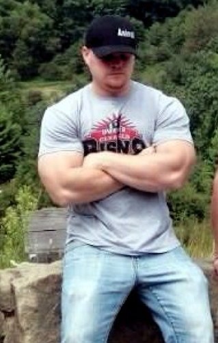 babyhulk33's profile picture. 