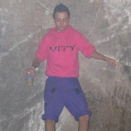 Feo, fuerte y formal.