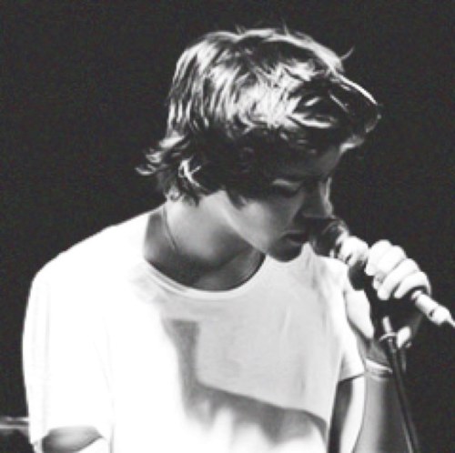 i always support One Direction, especially harry. for today, tommorow, next week, next month, next year, and forever.