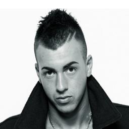 ElSha_92's profile picture. life is adventure