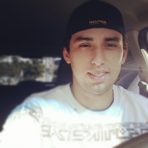 Amigos segue lá no Instagram  @henndypimenta