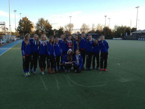 Coaches: Marleen en Danny Spelers: Titia • Victorine • Ingeborg • Julie • Fay • Clara • Channa • Rochelle • Lisa • Bente • Jade • Roos • Milou •