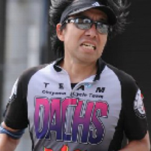 小倉生まれで限界loversの堺っこ、岡山を離れ福山に生息中。ランとバイクとスイムが趣味の平凡なサラリーマン（フルベスト3：16防府読売マラソン2014）阪神とユニコーンと小沢健二と斉藤和義と岡村靖幸が大好物。村岡ダブルフル100km完走 別大も完走