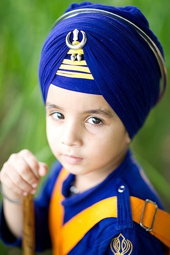 ➡️ ਰਾਜ ਕਰਿਹੰ ਕੇ ਲੜ ਮਰਿਹੰ ⬅️
Fully Support the idea of Sikh Homeland Khalistan via peaceful methods.
Tweets are personal, Retweets are not endrosement !