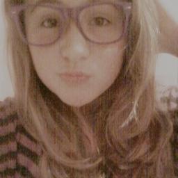- acredite, Deus coloca as pessoas certas nos momentos certos de nossas vidas c: