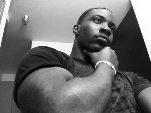 thomasgales8826's profile picture. 