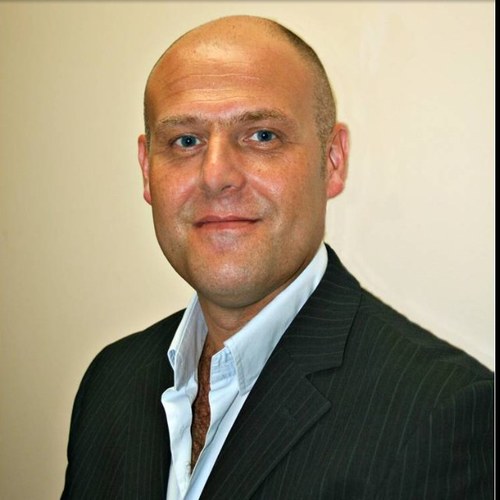 Ian Harding is a Licensed Real Estate Broker, Business Intermediary, Small Business Owner and adopted Floridian.
