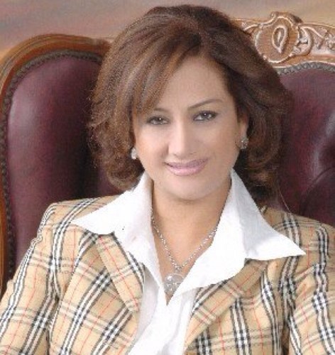 إعلامية تونسية / ناشرة مجلة *بثينة*
مذيعة تلفزيونية سابقة وناشطة سياسية
مقيمة بدولة الإمارات الحبيبة وتحمل تونس في القلب ❤