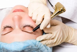 The number one permanent makeup and cosmetic tattoo resource. We're here to help, advise and bring you the latest news and facts about permanent makeup.
